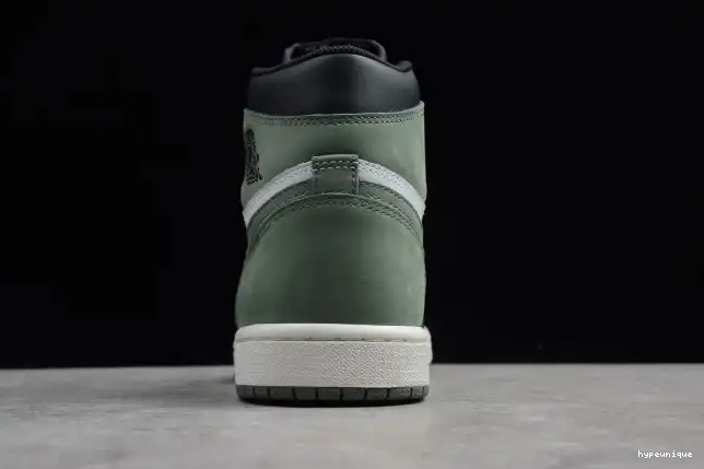 HYPE Jordan 1 High Green OG Retro Clay 555088-135 Air 0618